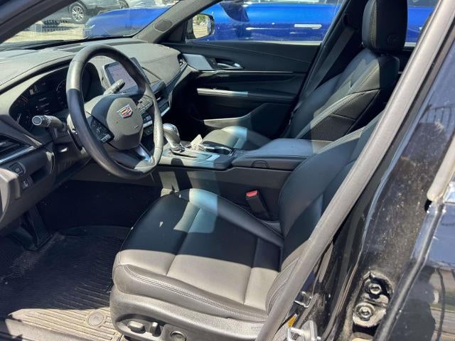 2023 Cadillac CT4 Luxury