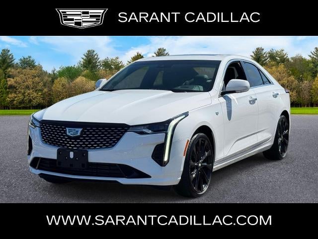 2022 Cadillac CT4 Luxury