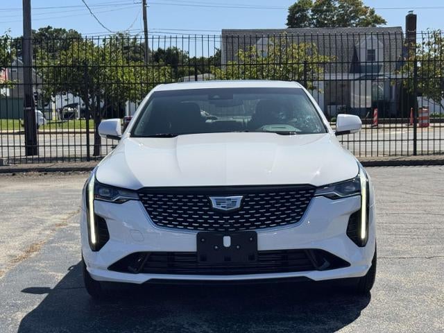 2022 Cadillac CT4 Luxury