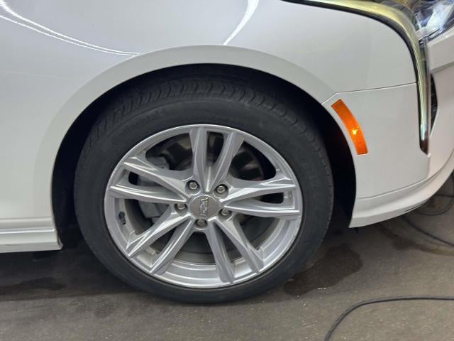 2023 Cadillac CT4 Luxury