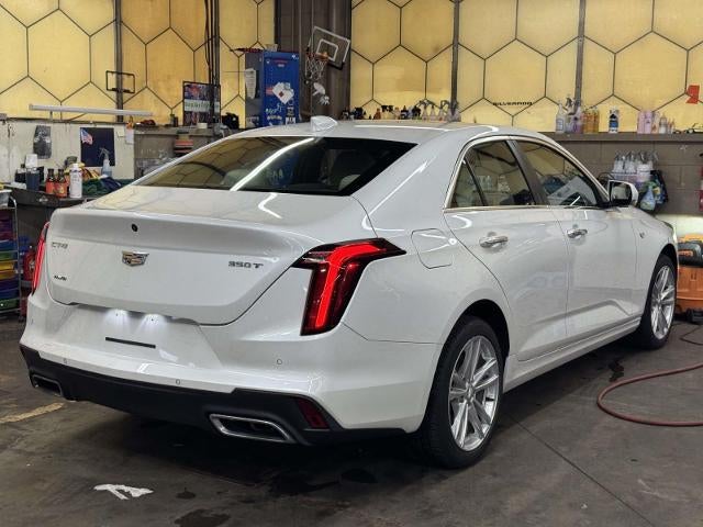 2023 Cadillac CT4 Luxury