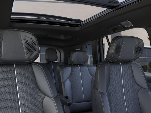 2027 Cadillac VISTIQ Luxury