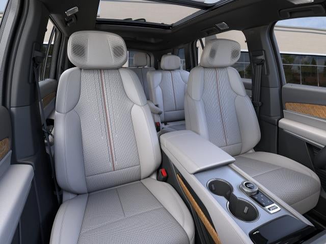 2027 Cadillac VISTIQ Luxury - Photo 16