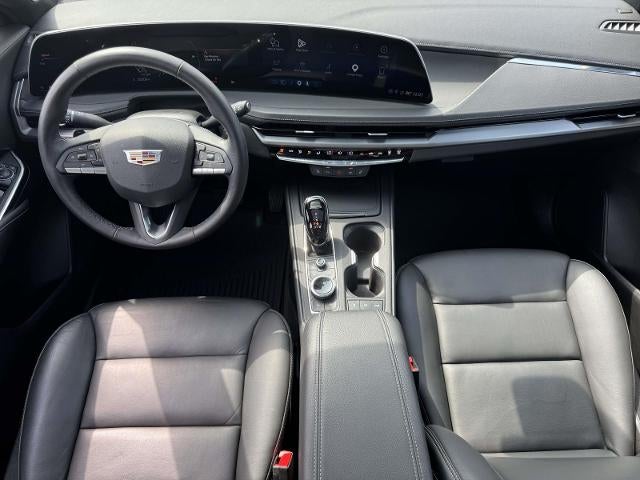 2024 Cadillac XT4 Luxury