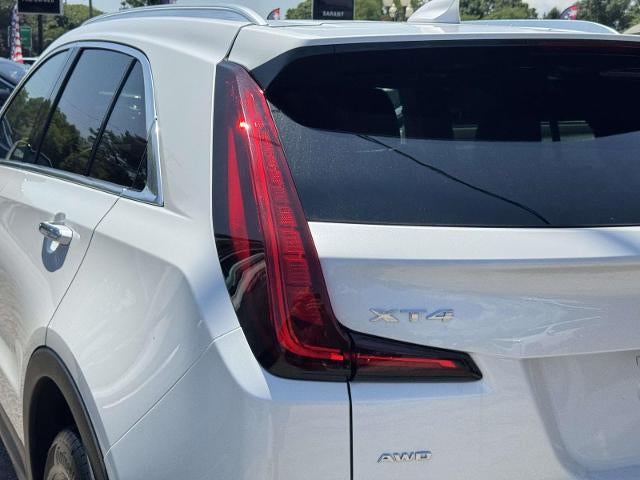 2023 Cadillac XT4 Luxury