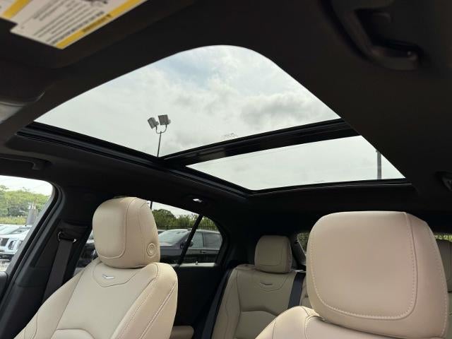 2024 Cadillac XT4 Luxury