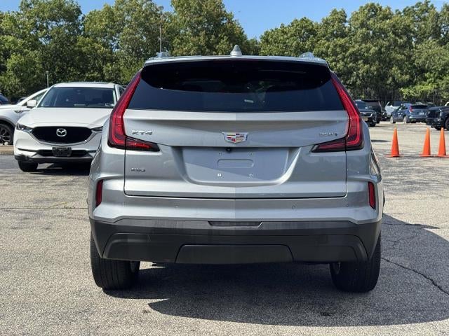 2024 Cadillac XT4 Luxury