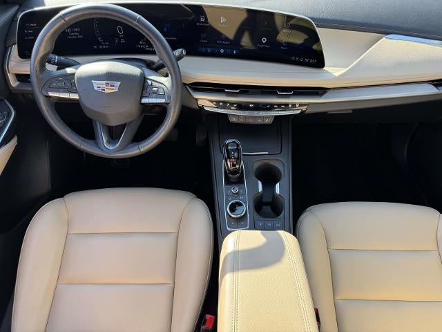 2024 Cadillac XT4 Luxury