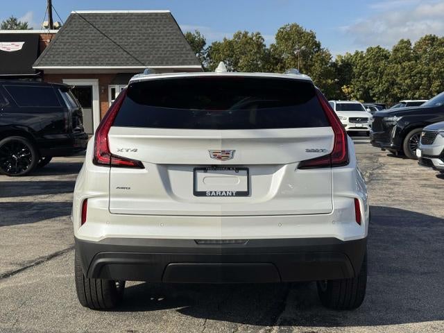 2024 Cadillac XT4 Luxury