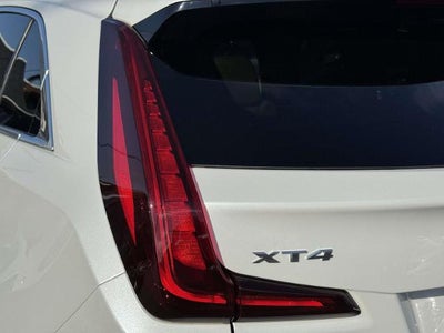 2024 Cadillac XT4 Luxury