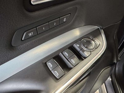 2023 Cadillac XT4 AWD Premium Luxury