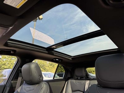 2023 Cadillac XT4 AWD Premium Luxury