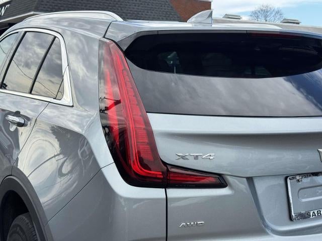 2023 Cadillac XT4 Premium Luxury