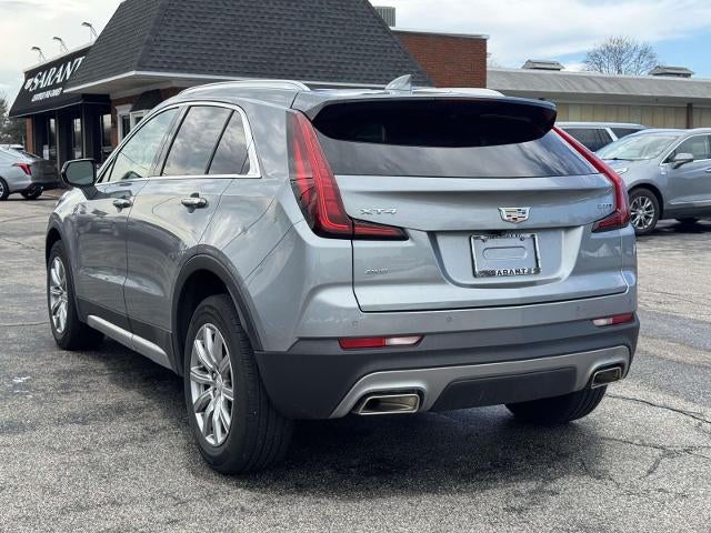2023 Cadillac XT4 Premium Luxury