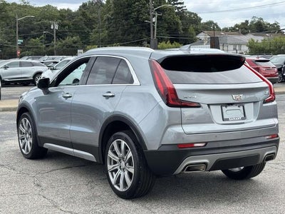 2023 Cadillac XT4 AWD Premium Luxury
