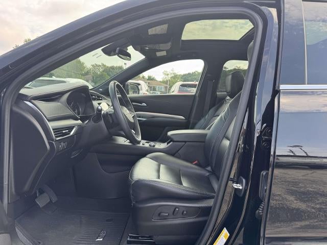 2023 Cadillac XT4 AWD Premium Luxury