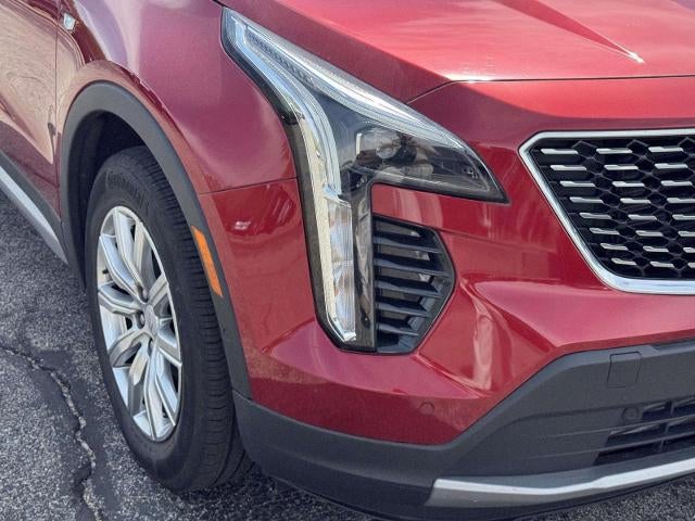 2022 Cadillac XT4 Premium Luxury