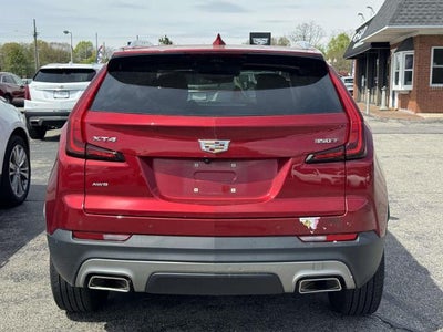 2022 Cadillac XT4 Premium Luxury