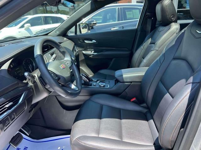 2023 Cadillac XT4 Sport