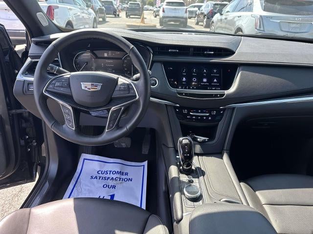 2023 Cadillac XT5 Premium Luxury