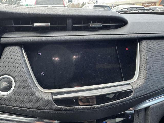 2022 Cadillac XT5 Premium Luxury