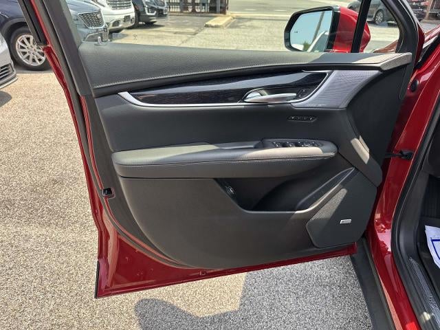 2023 Cadillac XT5 Premium Luxury