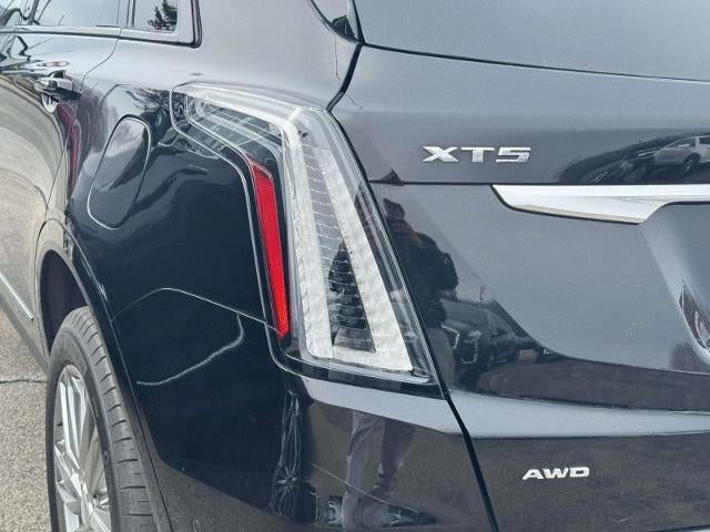 2022 Cadillac XT5 Sport