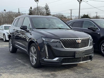 2022 Cadillac XT6 Premium Luxury