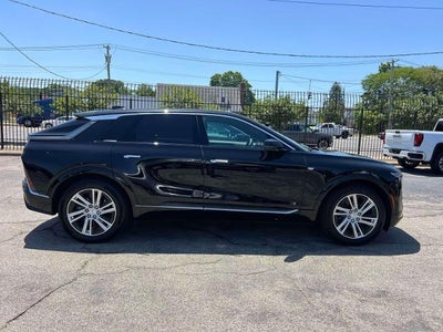 2024 Cadillac LYRIQ Tech