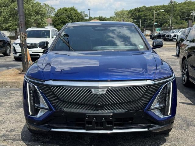 Used 2024 Cadillac LYRIQ Tech with VIN 1GYKPMRL7RZ129381 for sale in Farmingdale, NY