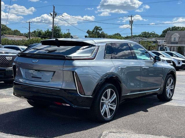2024 Cadillac LYRIQ Tech