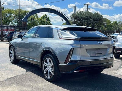 2024 Cadillac LYRIQ Tech