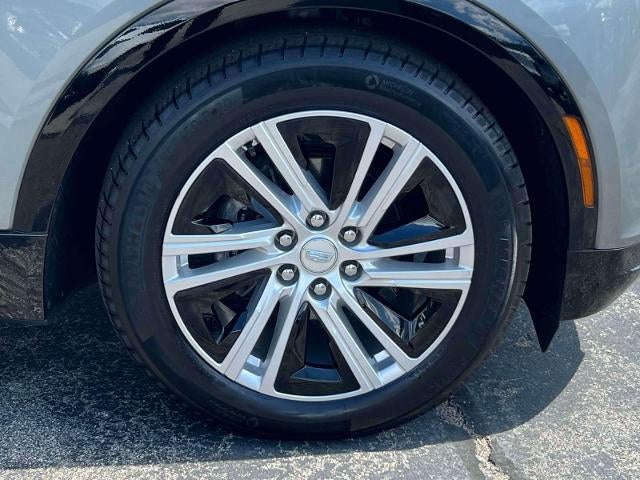 2024 Cadillac LYRIQ Tech