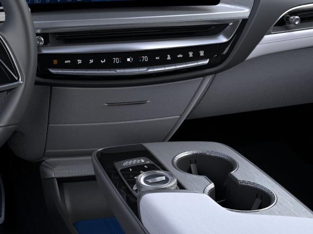 2027 Cadillac LYRIQ Luxury - Photo 23