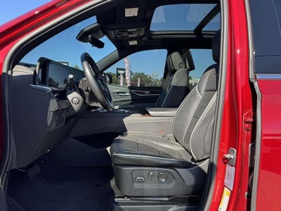 2023 Cadillac Escalade 4WD Premium Luxury