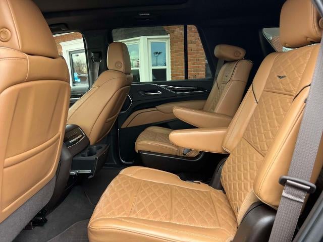 2022 Cadillac Escalade Premium Luxury