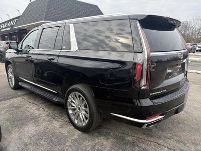 2023 Cadillac Escalade ESV Premium Luxury