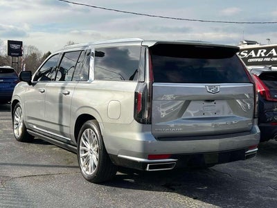 2023 Cadillac Escalade ESV Premium Luxury