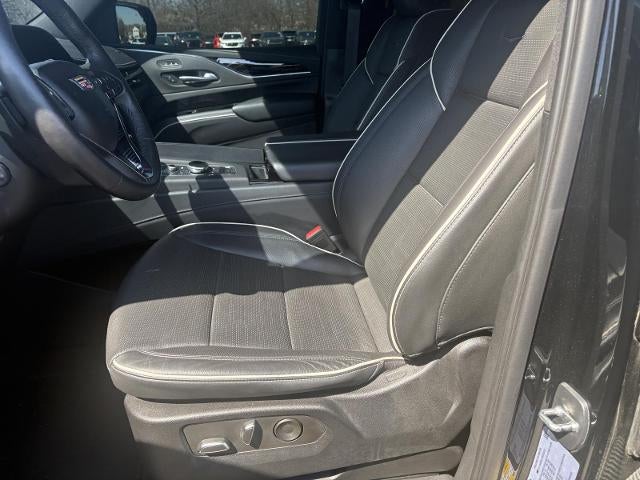 2023 Cadillac Escalade ESV Sport