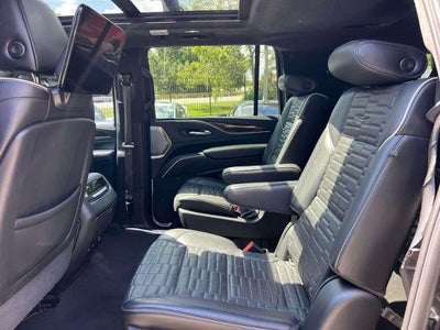 2021 Cadillac Escalade ESV Sport Platinum