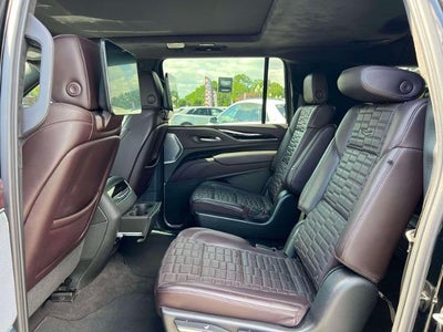 2023 Cadillac Escalade ESV 4WD Sport Platinum