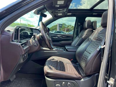 2023 Cadillac Escalade ESV 4WD Sport Platinum