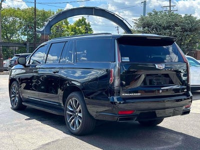 2023 Cadillac Escalade ESV 4WD Sport Platinum