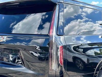 2023 Cadillac Escalade ESV 4WD Sport Platinum