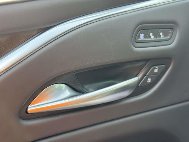 2023 Cadillac Escalade ESV Sport Platinum