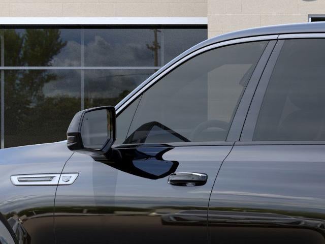 2025 Cadillac ESCALADE IQ Luxury 2