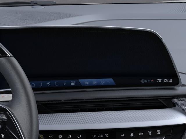 2027 Cadillac OPTIQ Luxury
