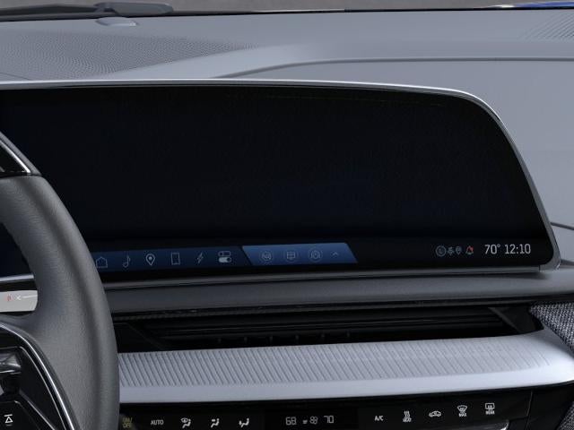 2027 Cadillac OPTIQ Luxury