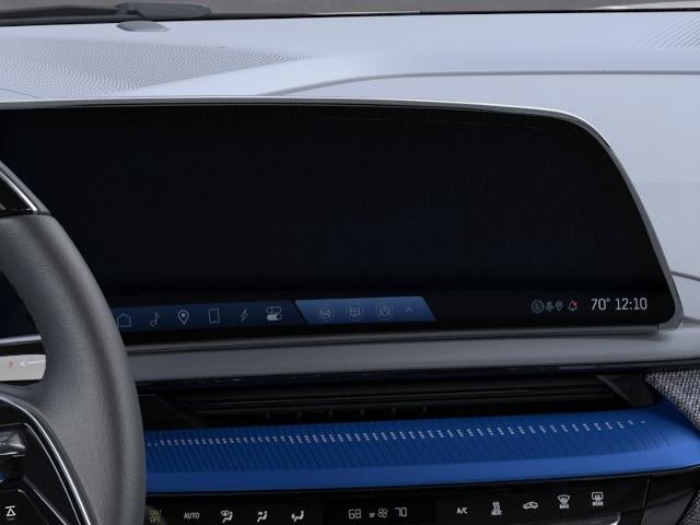 2027 Cadillac OPTIQ Luxury