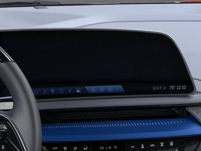 2027 Cadillac OPTIQ Luxury
